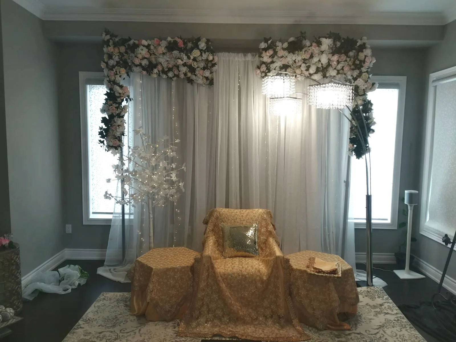 Niagara Falls Flower Arch with Drapes Rental