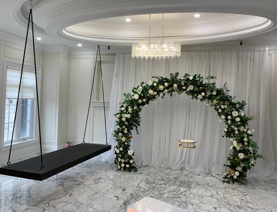 White-Roses-mixed-ring-belleville-Wedding-Rental-Flower-Arch