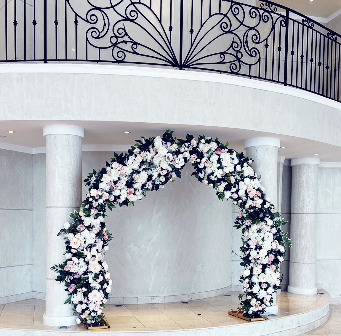 huntsville wedding flower arch company