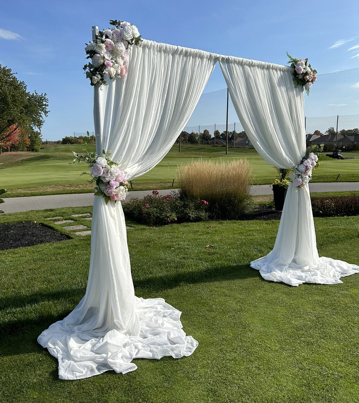 scugog flower arch with drapes