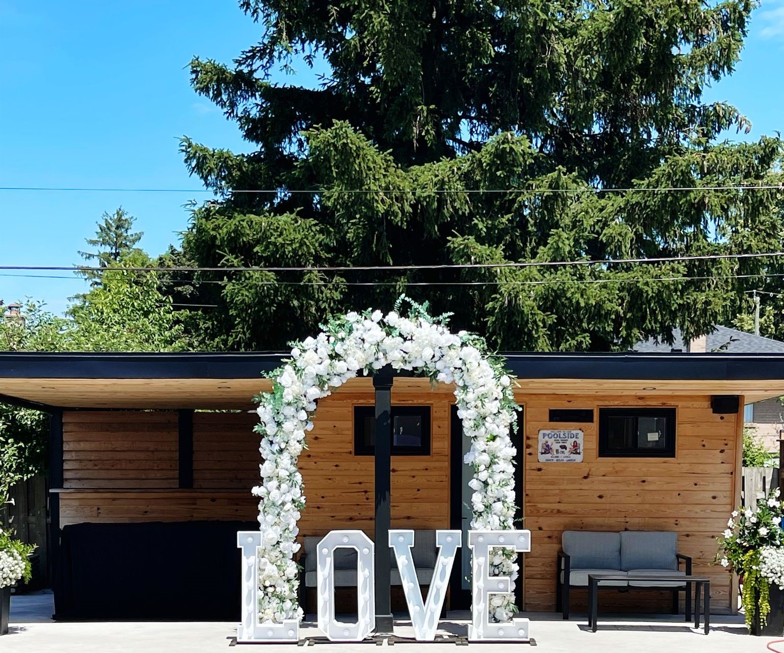 Barrie Wedding Flower Arch Ideas