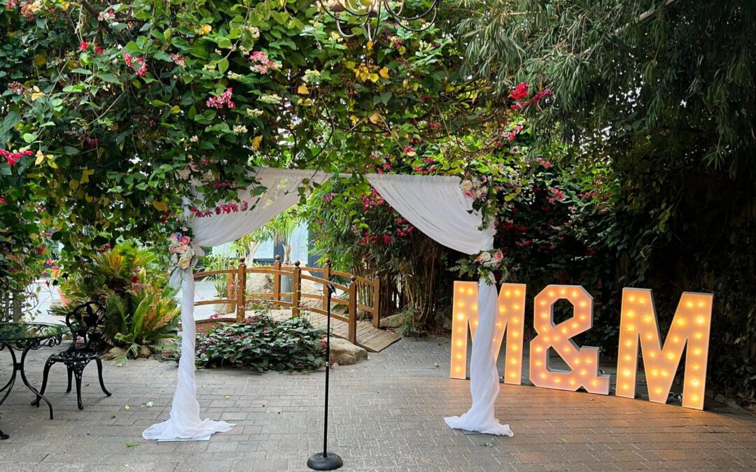 Newmarket Wedding Flower Arch Ideas